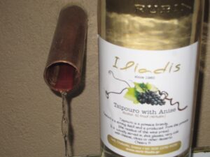 tsipouro8.jpg